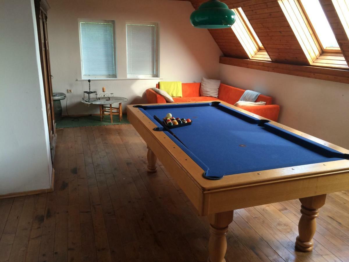 Holiday House Cervena Veza Piest'any Eksteriør billede