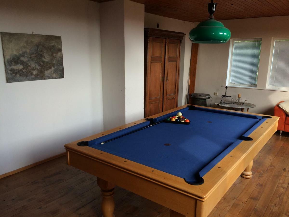 Holiday House Cervena Veza Piest'any Eksteriør billede
